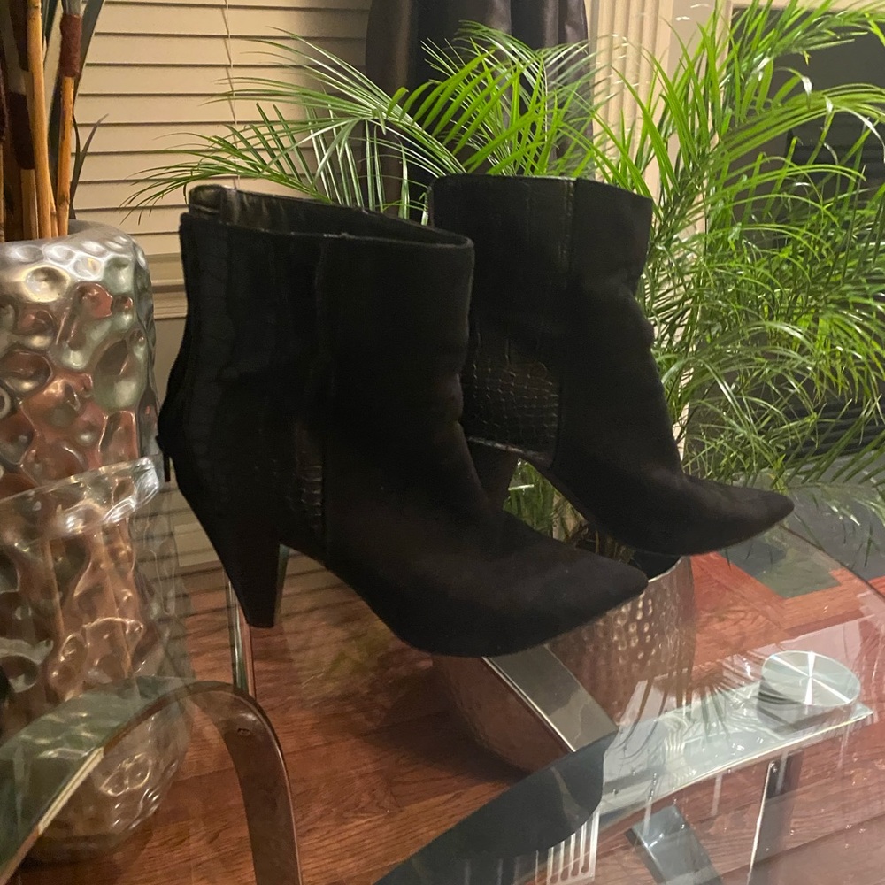 Black New Directions Point Toe Booties Size 10